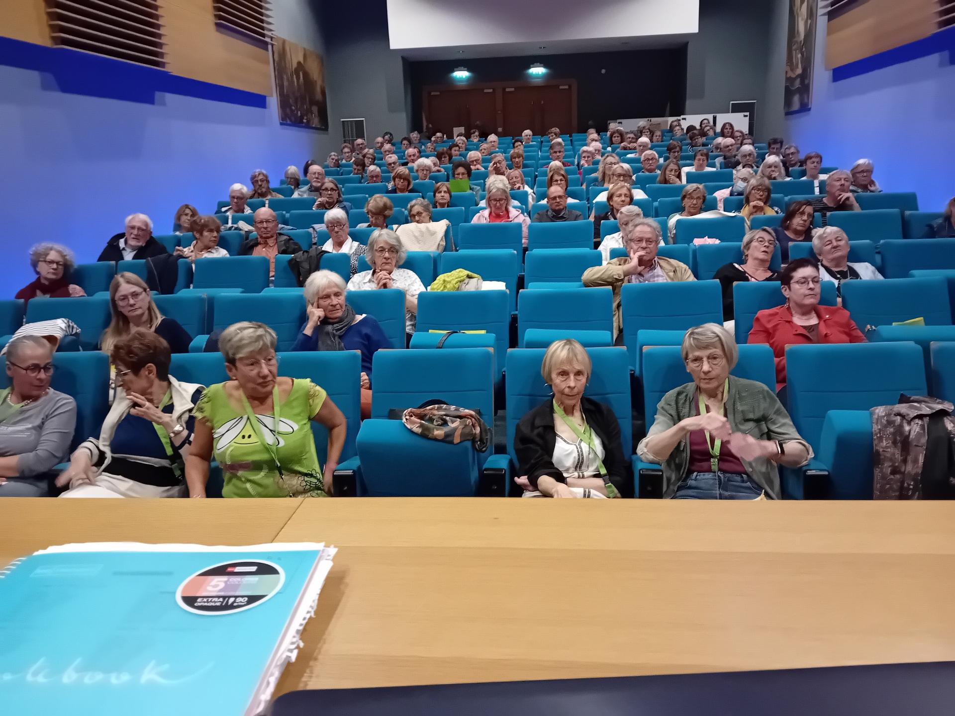 Presentation de l annee 2023 2024 aux ad